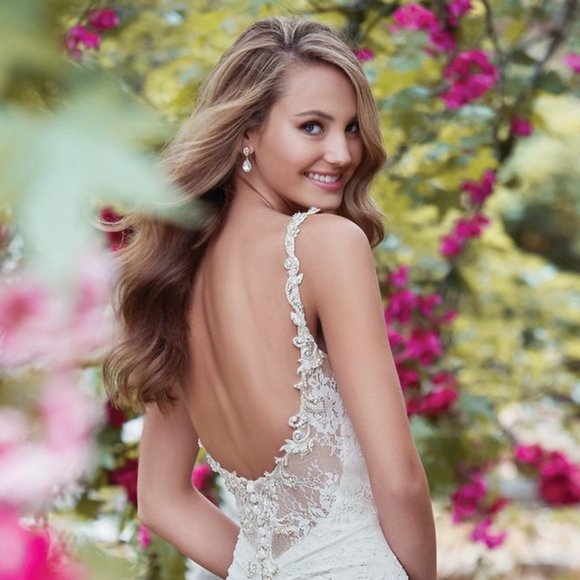 Helena Rebecca Ingram Wedding gown dress size 4 - Picture 3 of 13